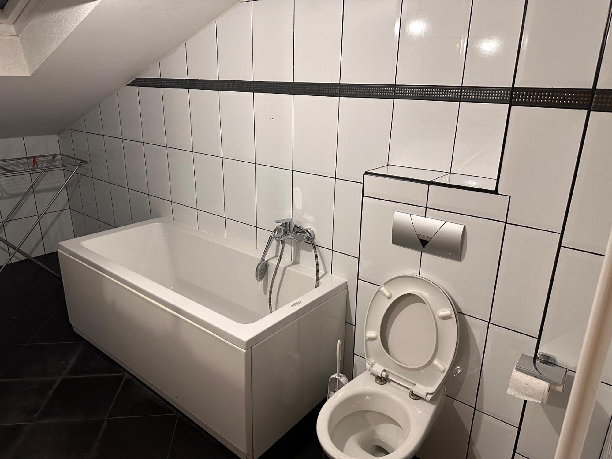 Rooms Near The Airport Saraievo Exterior foto